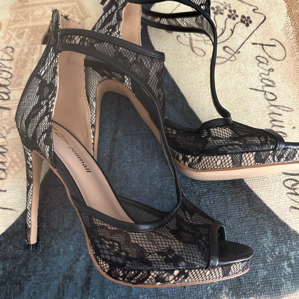 NWOT super sexy heels by Jolimall size 7